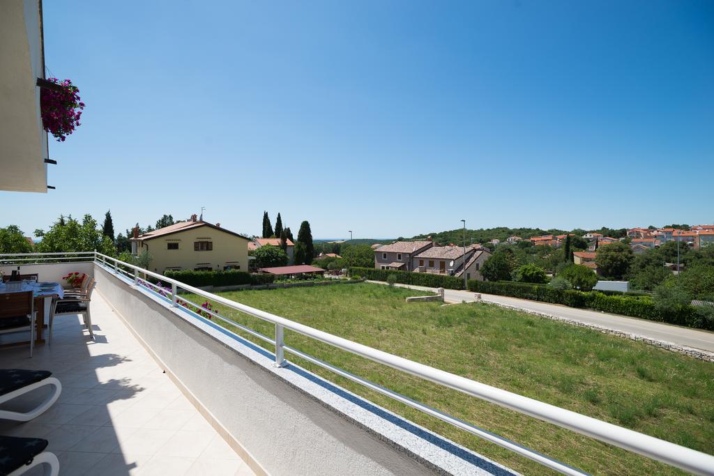 Apartments Zdenka Rovinjsko Selo Exterior photo